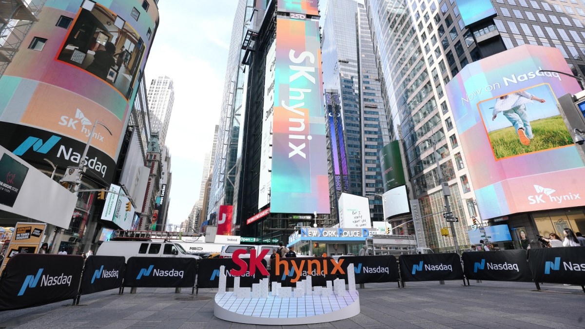 SK Hynix raises $26.5B in largest foreign IPO in U.S. history, faces push to build domestic fabs
