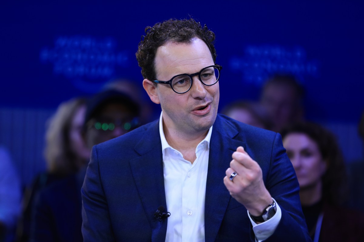 Anthropic nears $50B raise at $900B valuation as investor demand surges